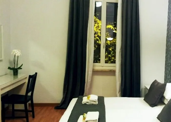 Lch-lateran Charming House * רומא