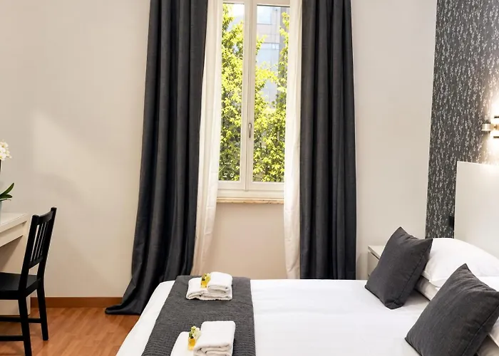 Lch-lateran Charming House *